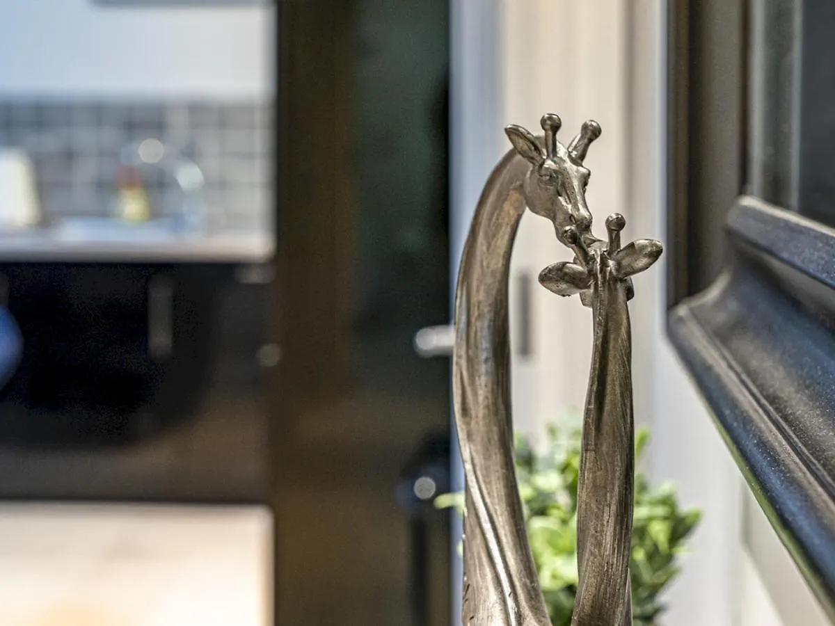 شقة Pass The Keys Luxury Living Cathedral Quarter Cafes Bars بلفاست